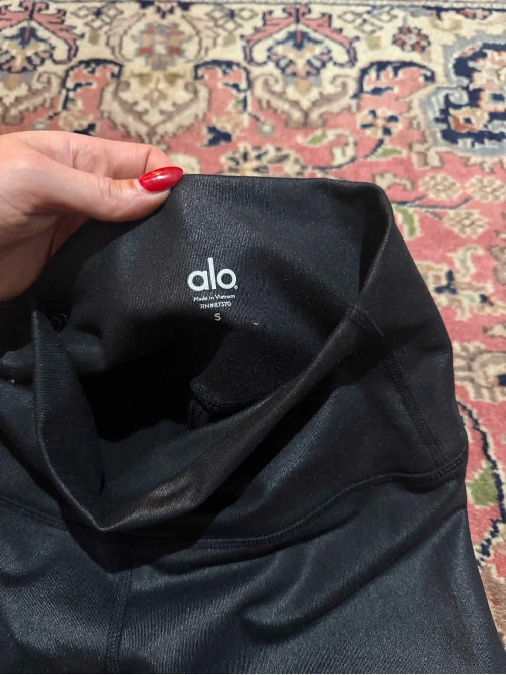 Alo Black 7/8 Leggings size small